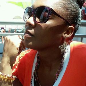 Meet your Posher, Sharrice